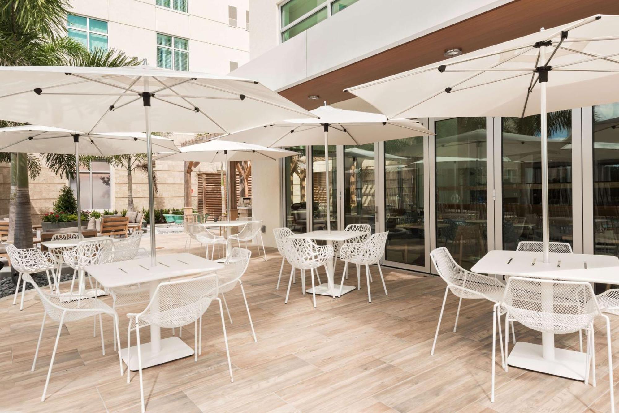 Homewood Suites By Hilton Sarasota-Lakewood Ranch The Meadows Екстер'єр фото