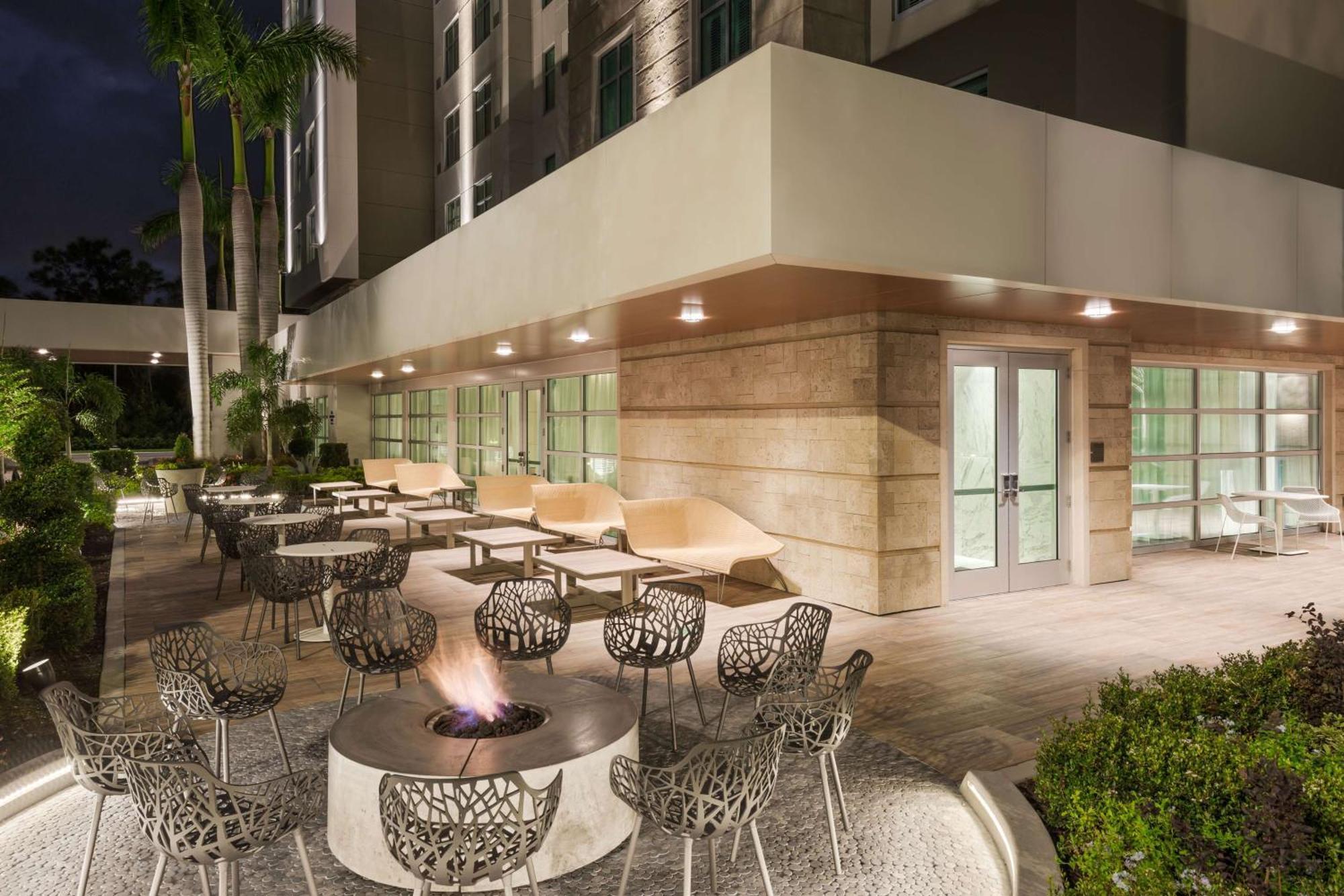 Homewood Suites By Hilton Sarasota-Lakewood Ranch The Meadows Екстер'єр фото